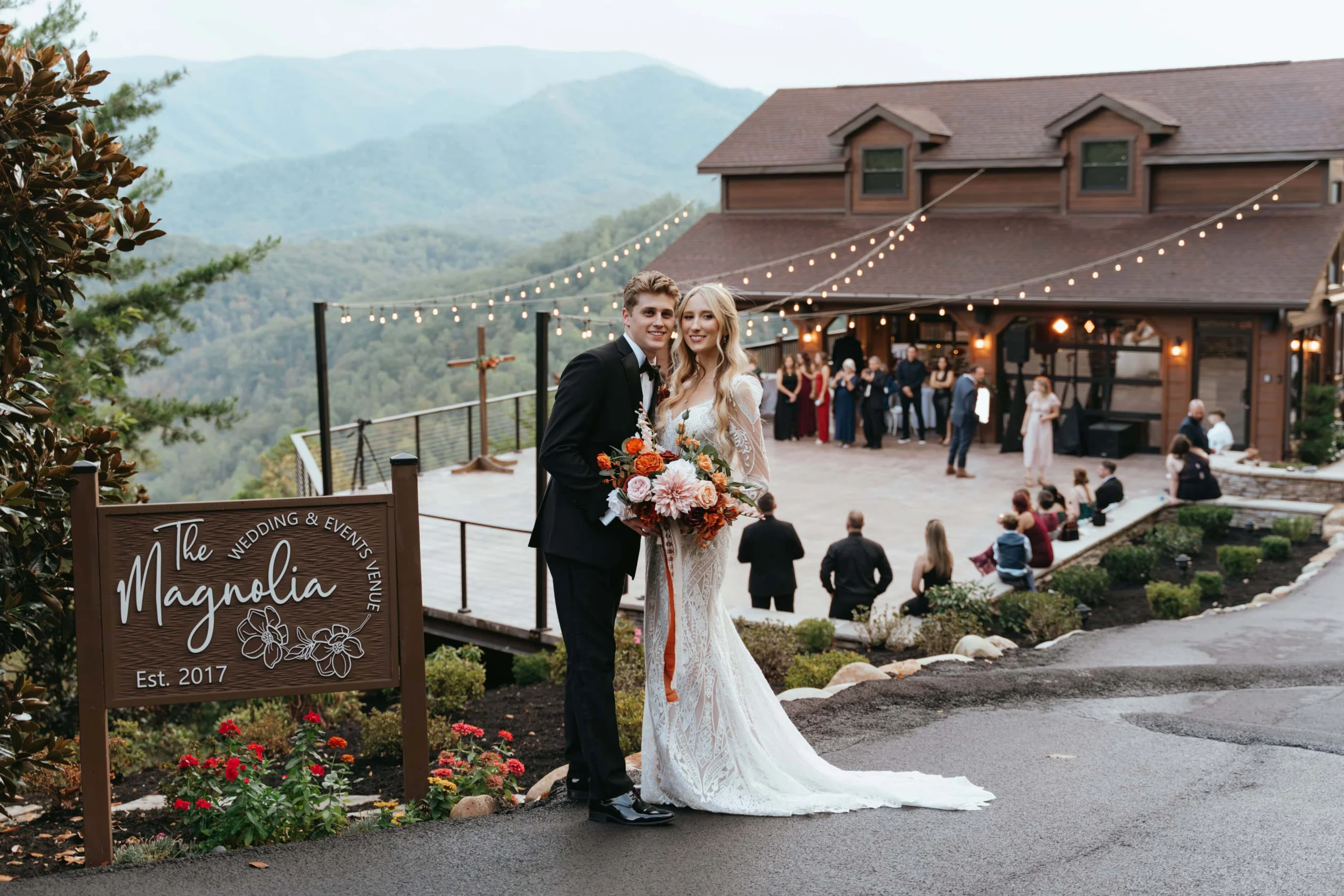 Fall wedding at Magnolia venue, Pigeon Forge, TN.