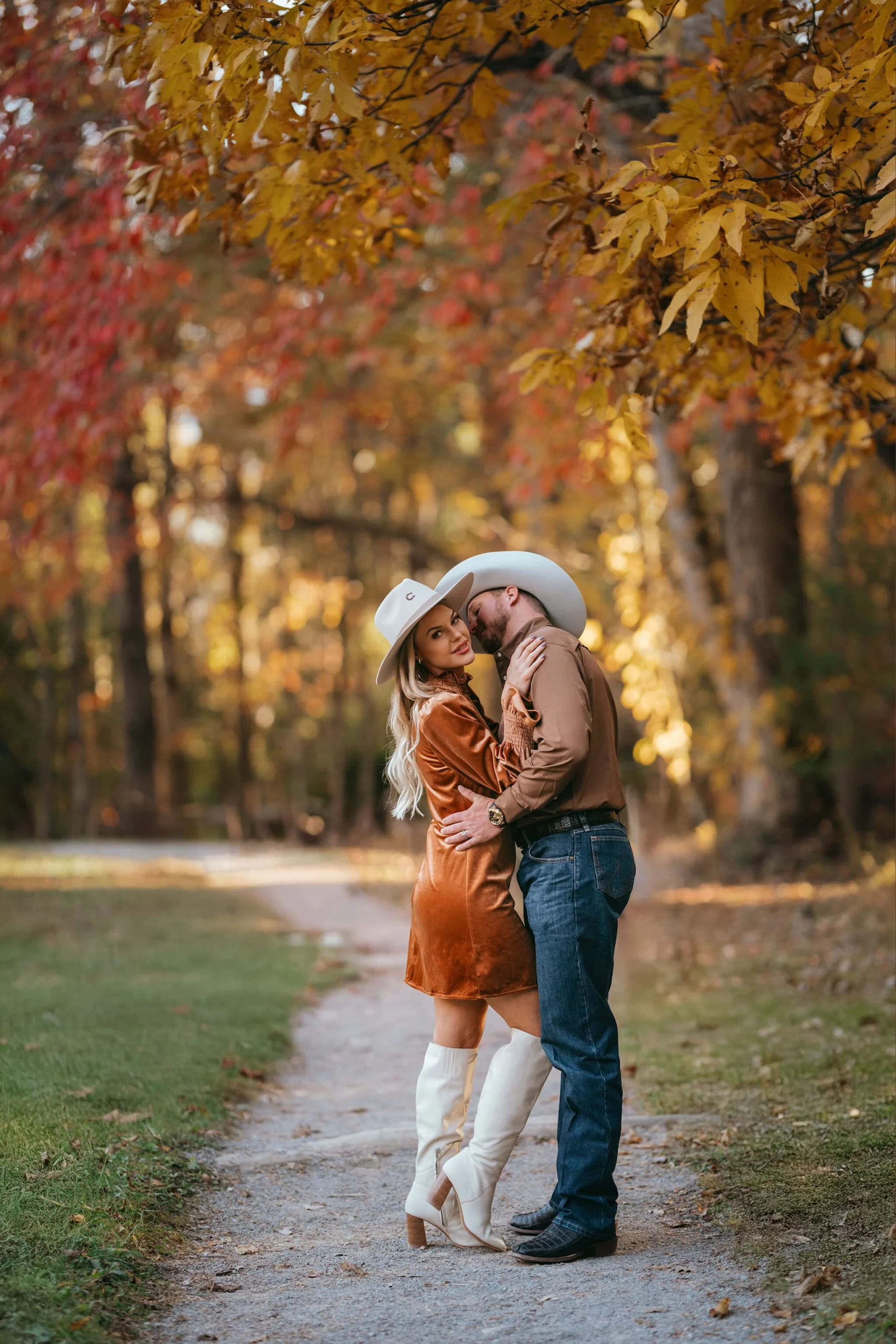 Couple getting married at Magnolia venue