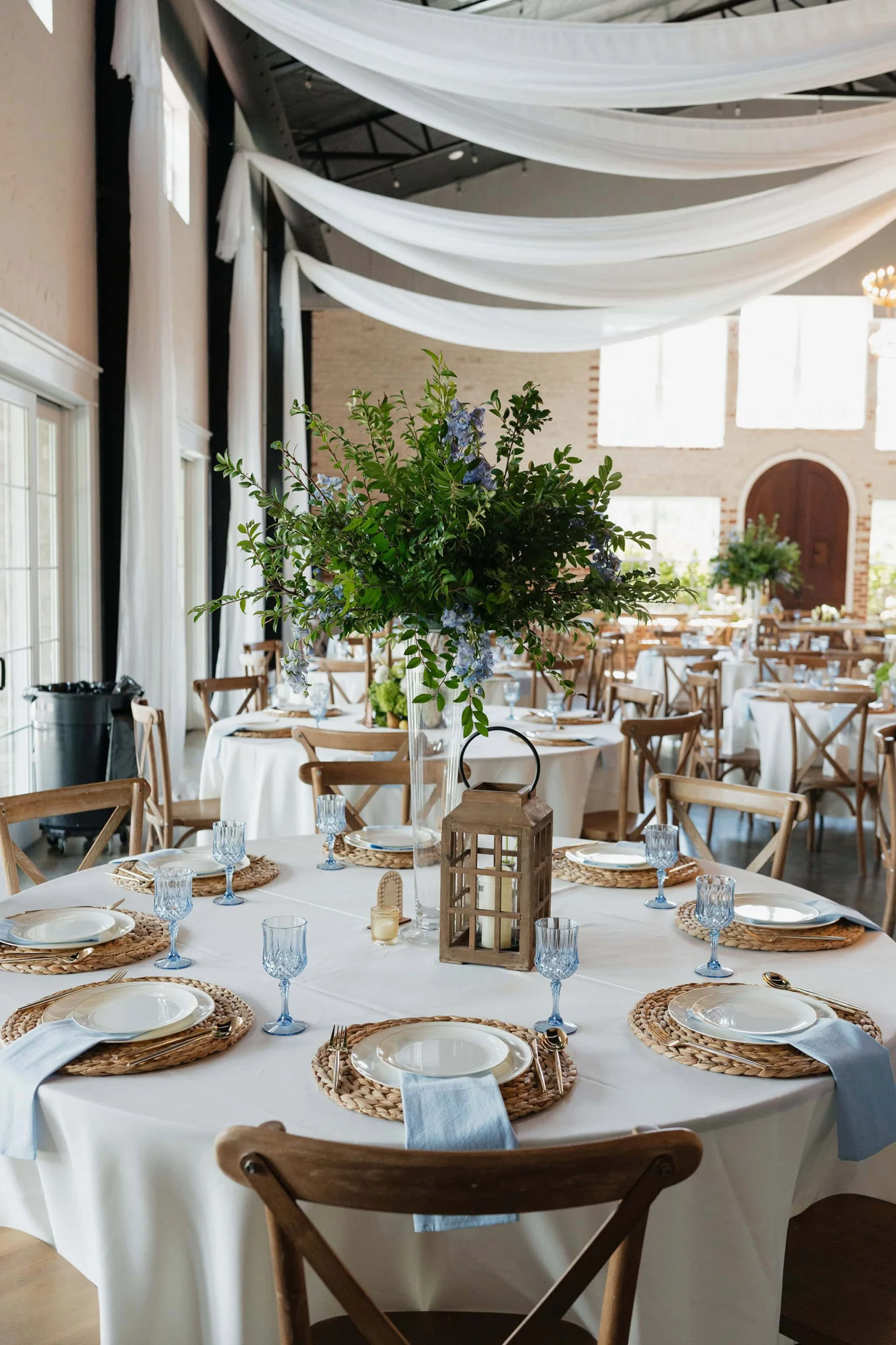 DSC03324 Rustic wedding table decor