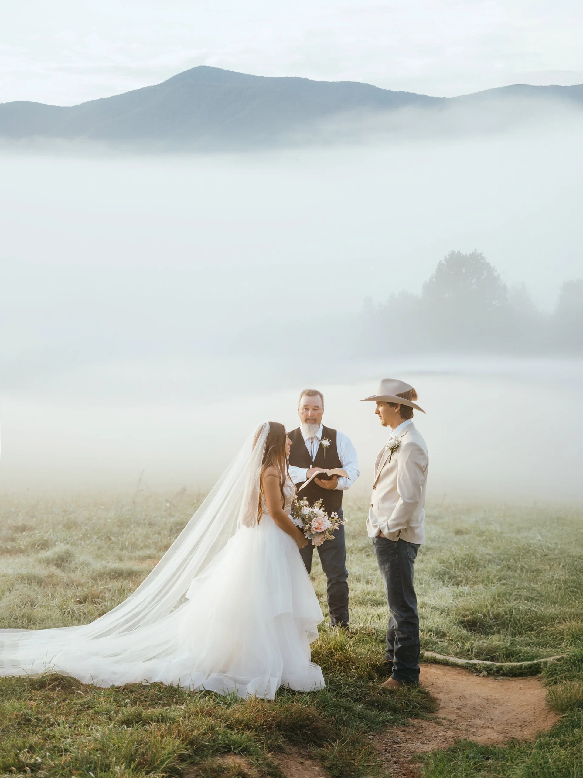 Cades cove elopement Smoky Mountains wildlife overlook vow exchange